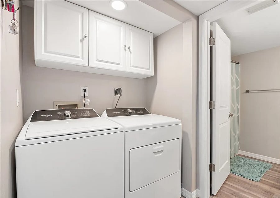 Furnished Finder property 1002836_1 photo 9