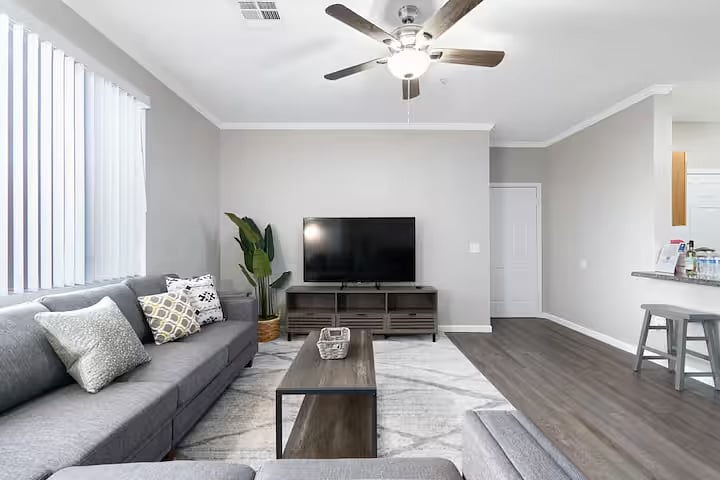 Furnished Finder property 1002850_1 photo 5