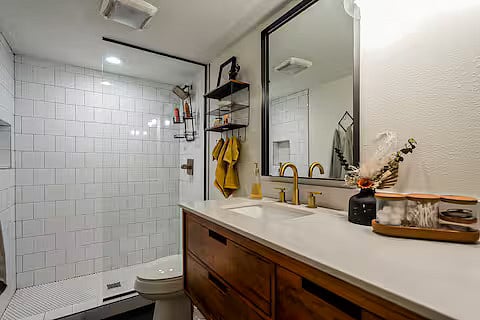 Furnished Finder property 1002853_1 photo 11