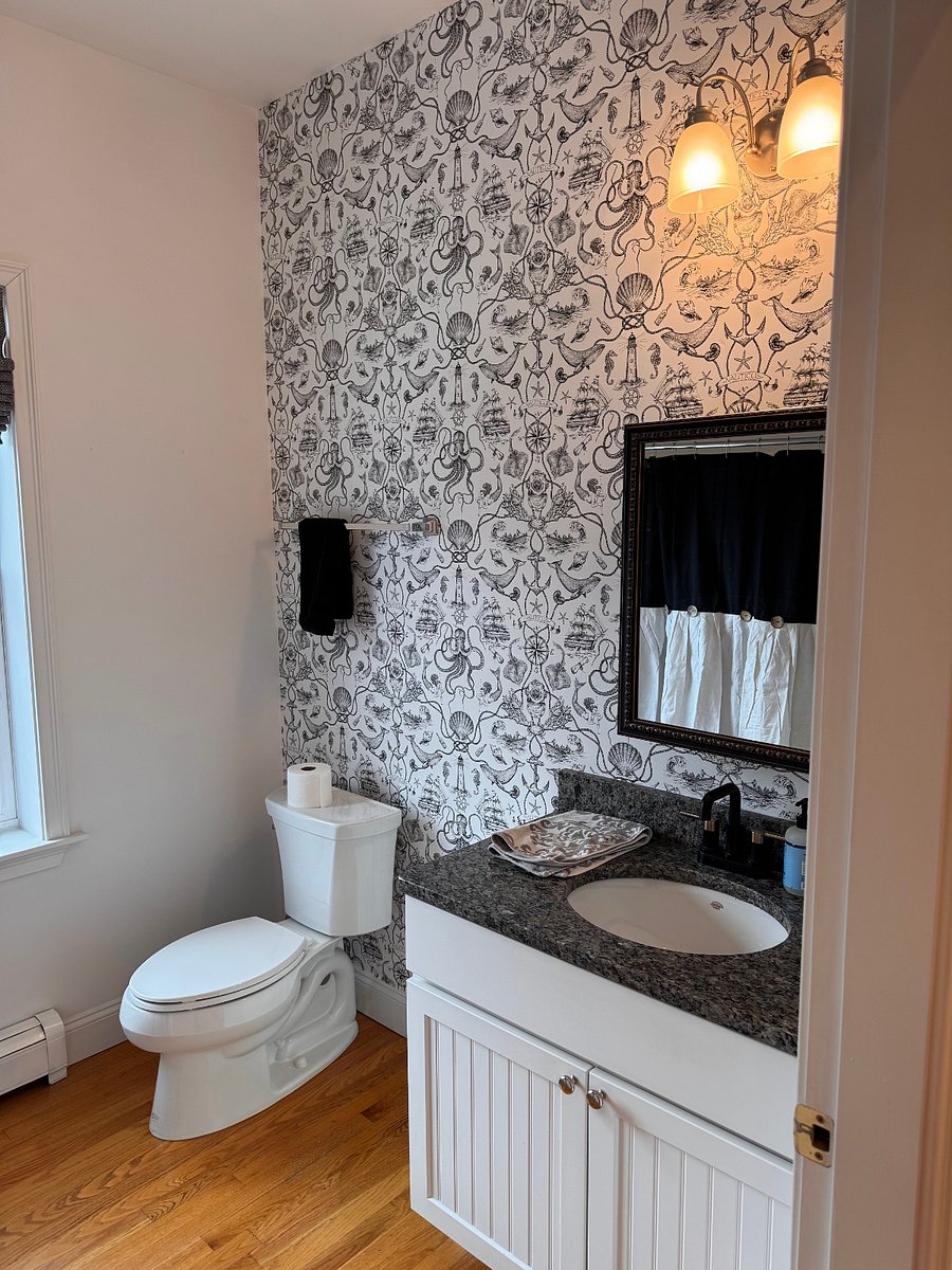 Furnished Finder property 1002854_1 photo 9