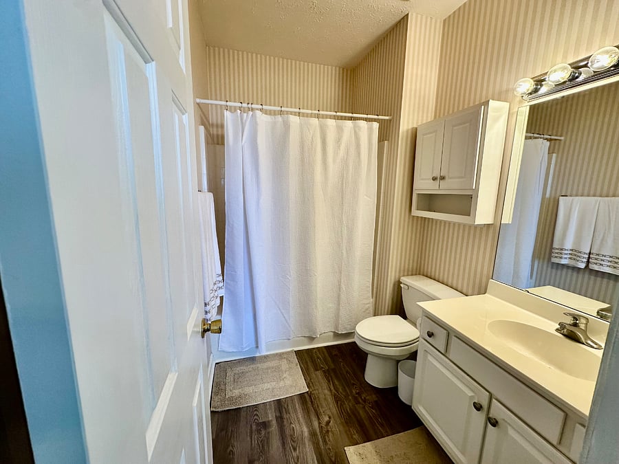 Furnished Finder property 1002855_1 photo 10