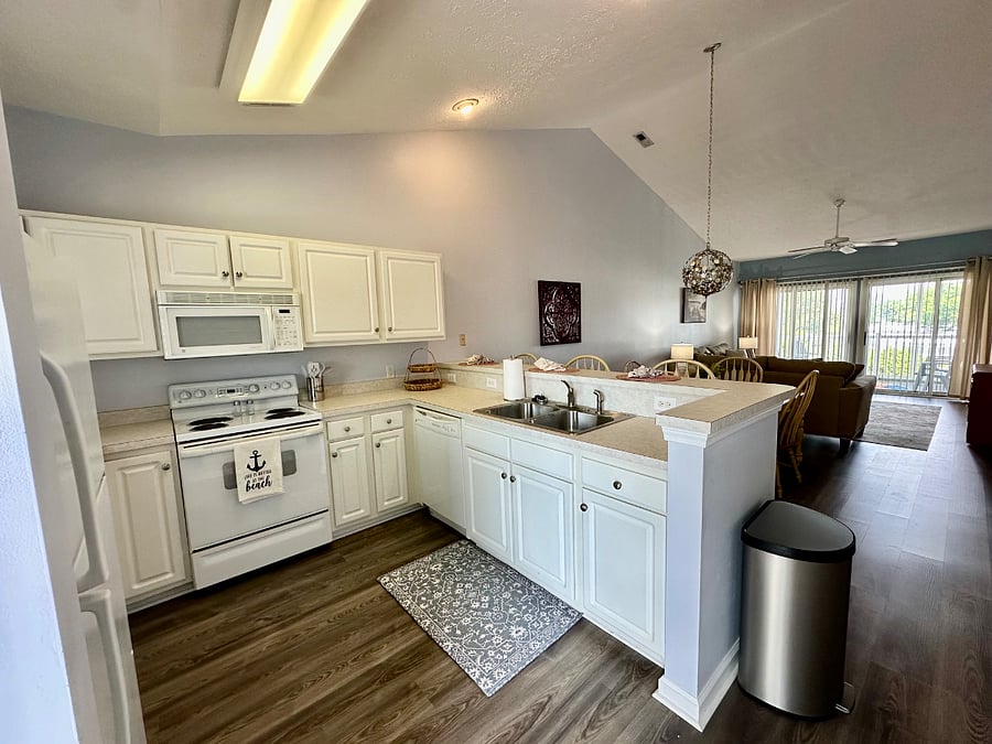 Furnished Finder property 1002855_1 photo 4