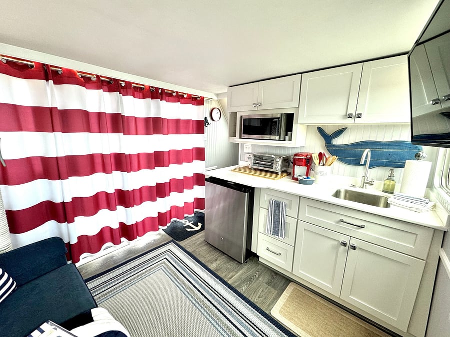 Furnished Finder property 1002858_1 photo 6