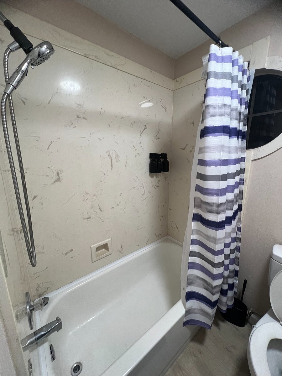 Furnished Finder property 1002866_1 photo 42