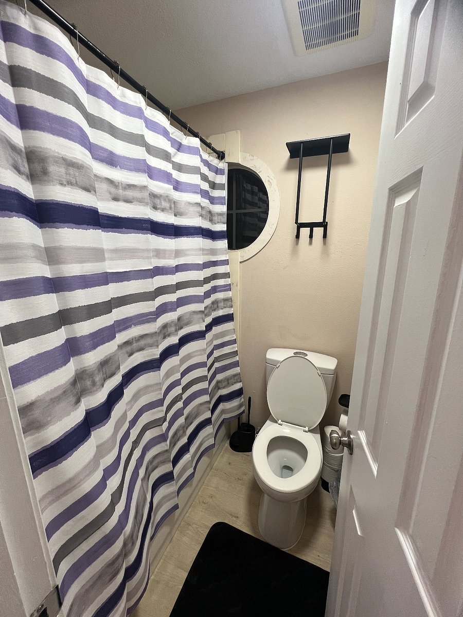 Furnished Finder property 1002866_1 photo 43