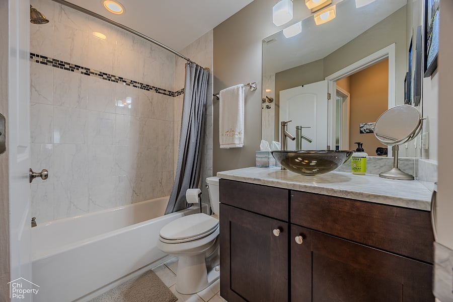 Third floor bathroom