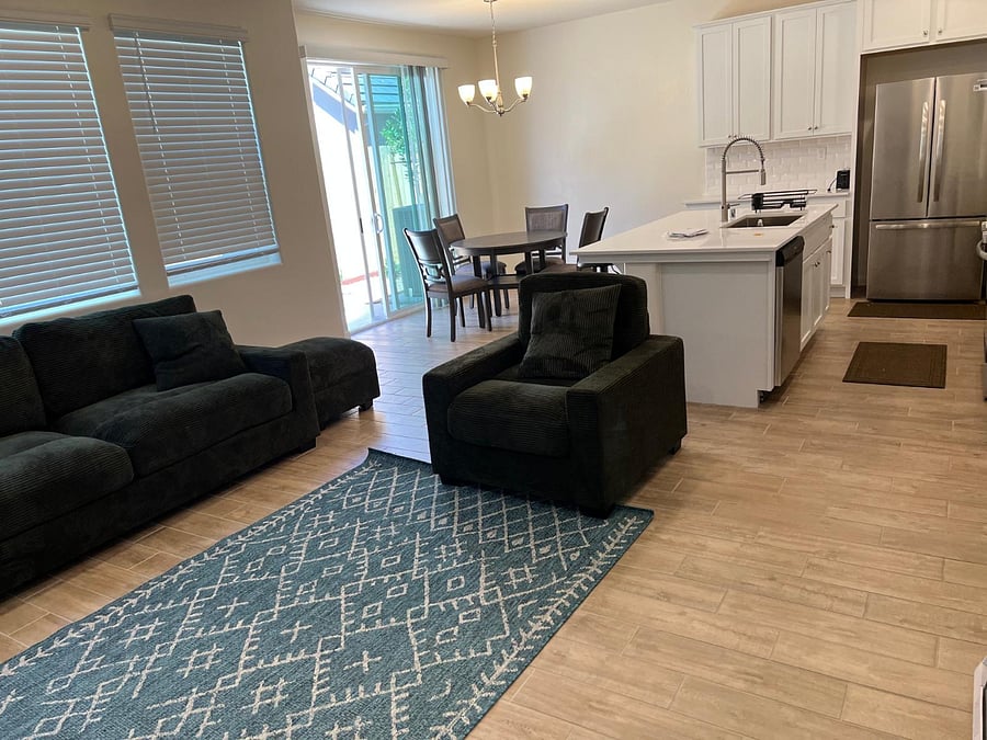 Furnished Finder property 1002871_1 photo 3
