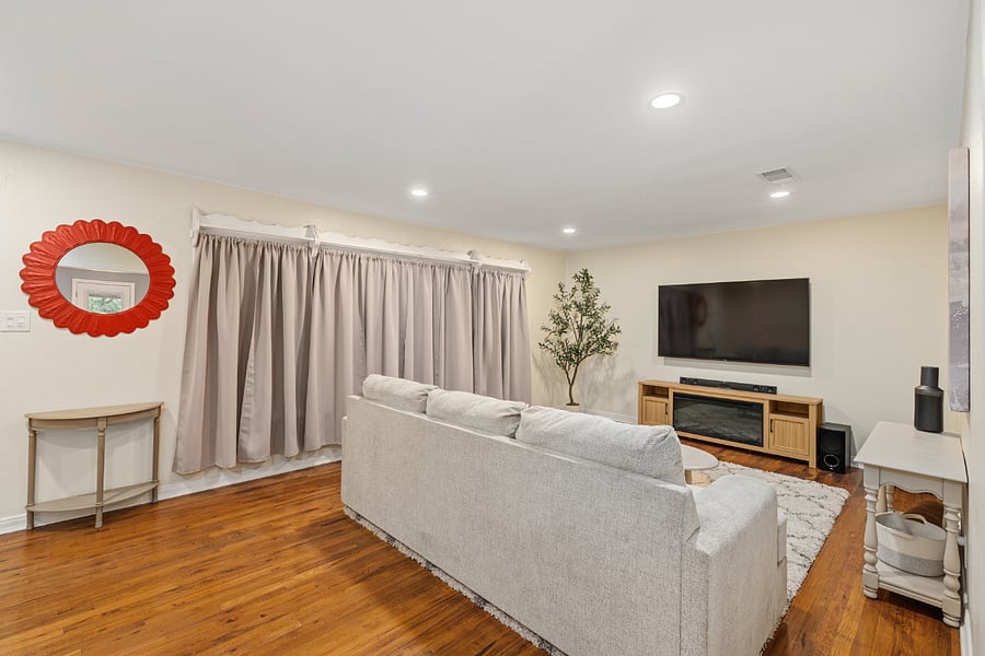 Furnished Finder property 1002873_1 photo 4