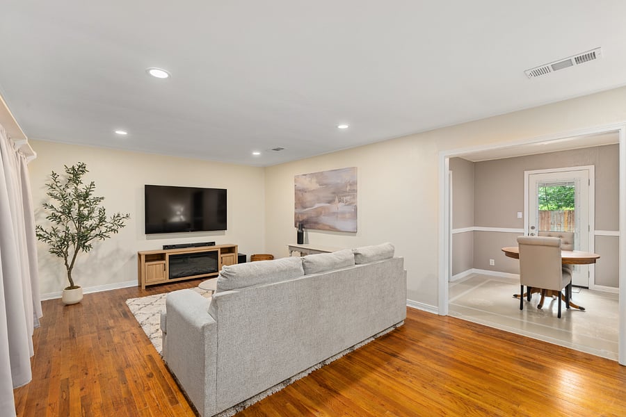Furnished Finder property 1002873_1 photo 6