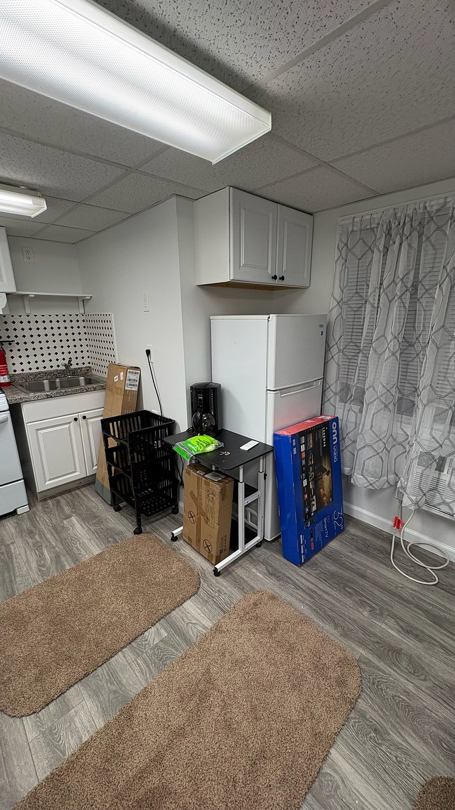 refrigerator 