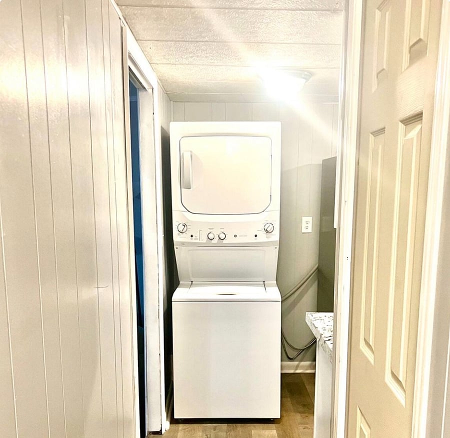 Furnished Finder property 1002878_1 photo 17