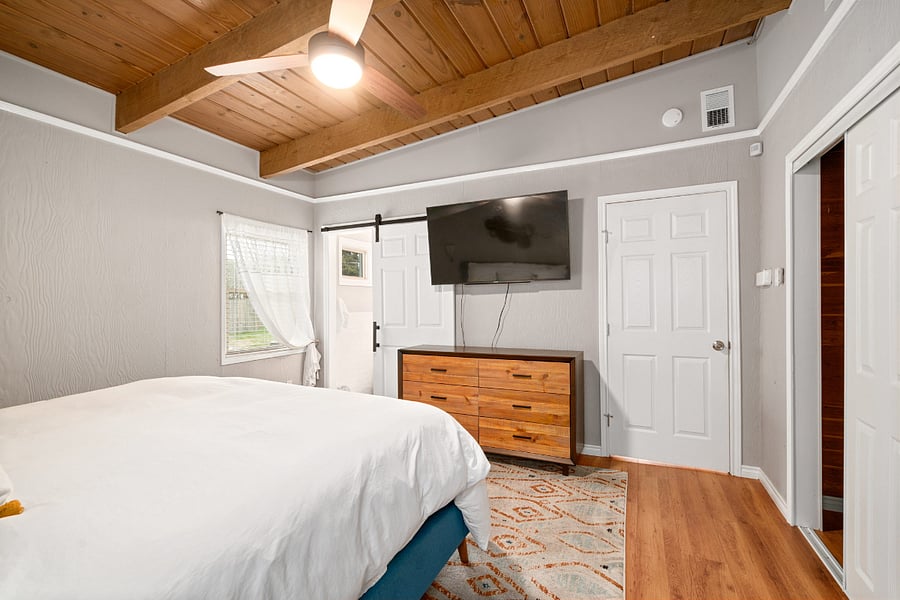 Furnished Finder property 1002885_1 photo 10