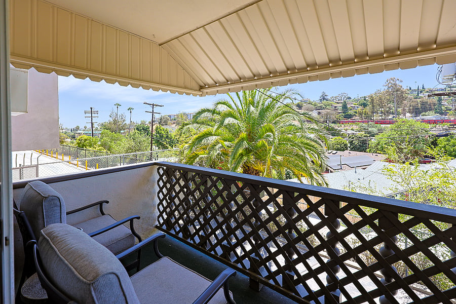 Furnished Finder property 1002889_1 photo 32