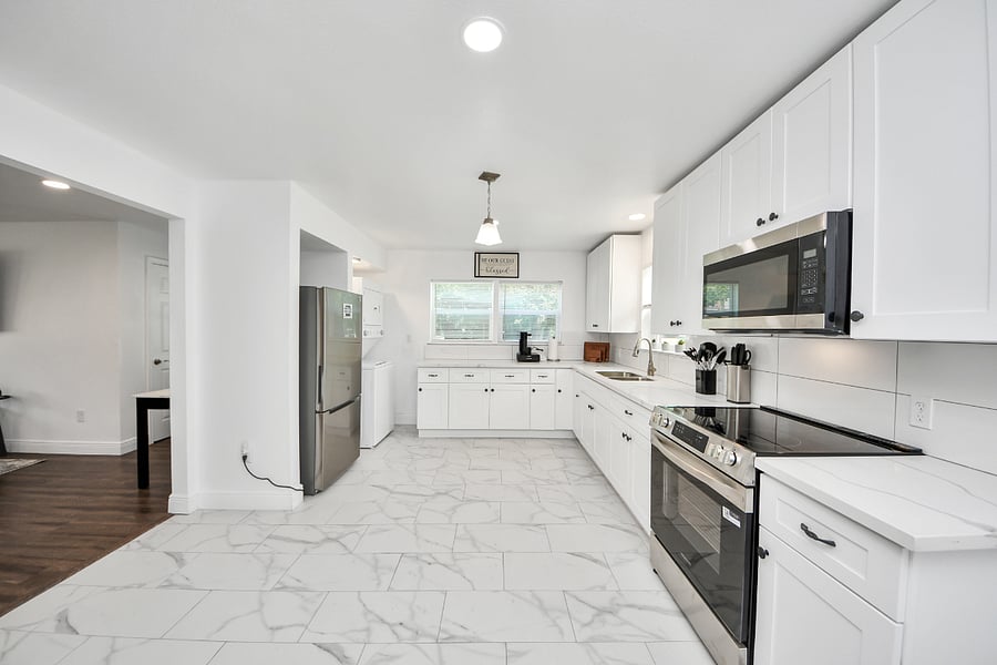 Furnished Finder property 1002891_1 photo 9