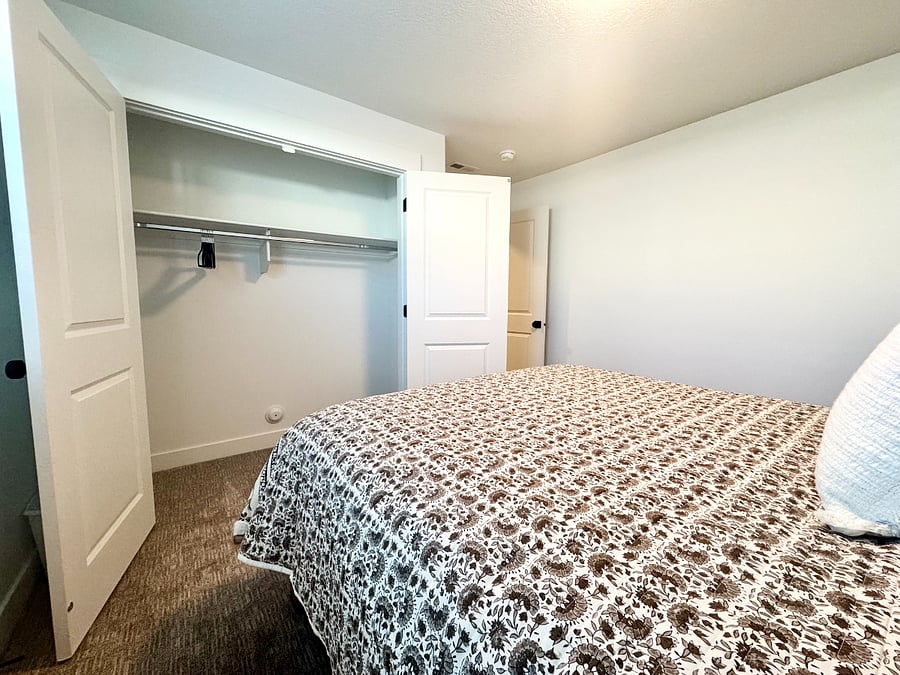 Furnished Finder property 1002893_1 photo 11