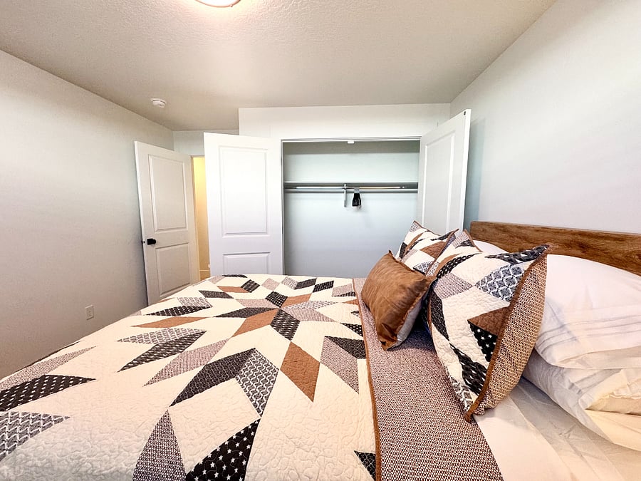 Furnished Finder property 1002893_1 photo 12