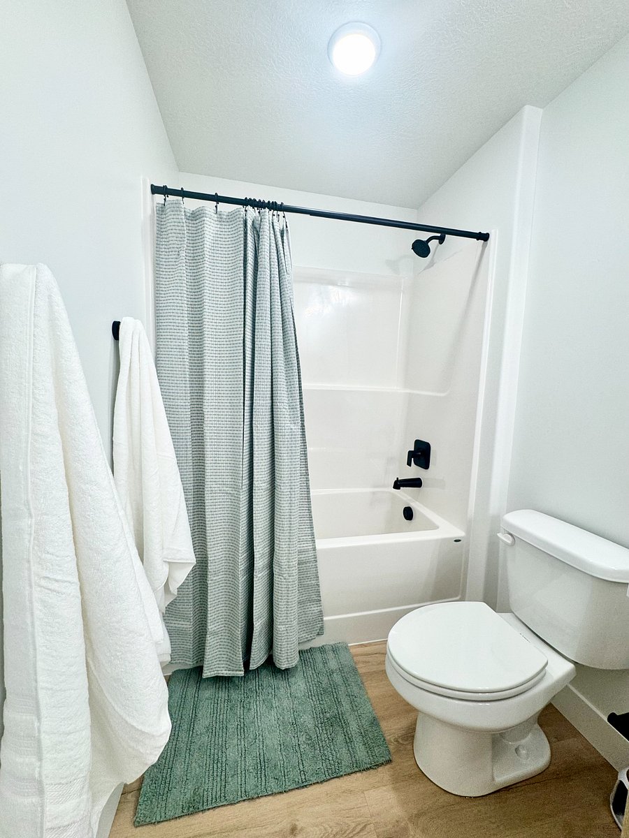 Furnished Finder property 1002893_1 photo 14