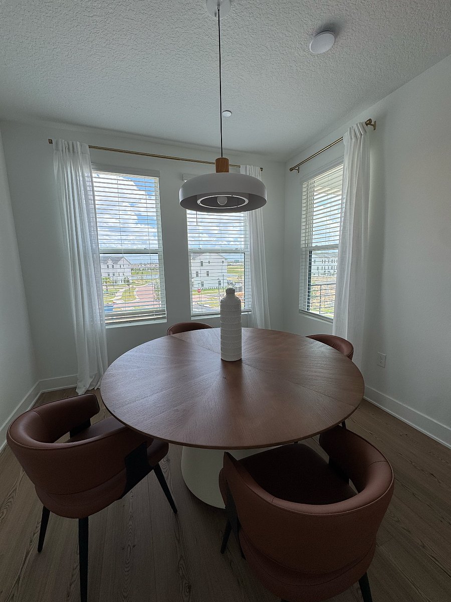 Furnished Finder property 1002901_1 photo 3