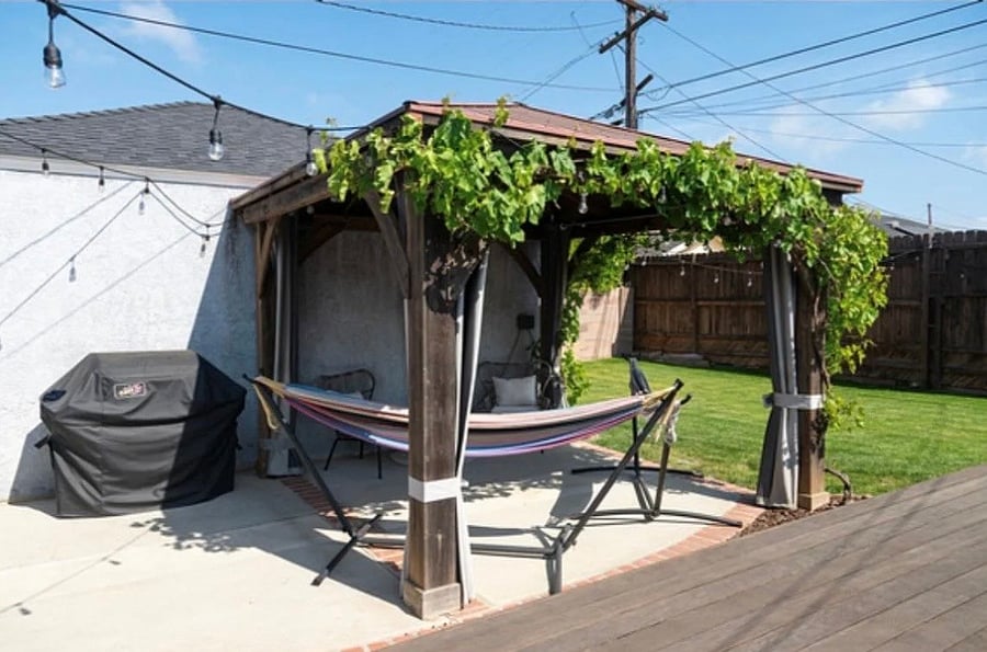 Furnished Finder property 1002905_1 photo 17