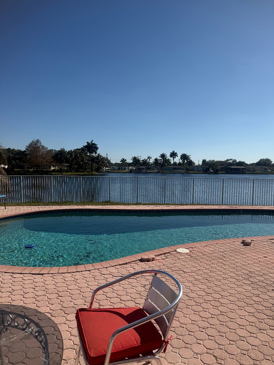 Furnished Finder property 1002908_1 photo 16