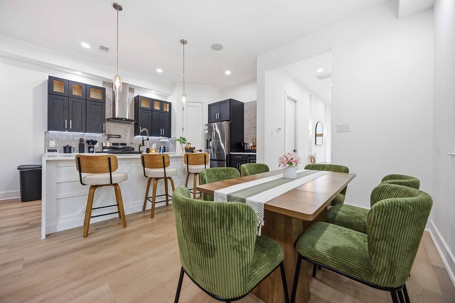 Furnished Finder property 1002910_1 photo 13