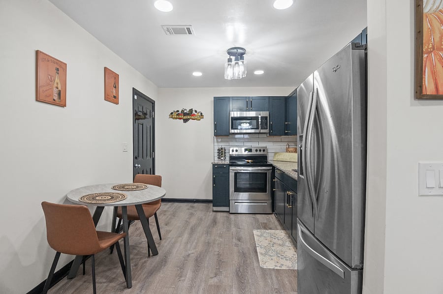 Furnished Finder property 1002925_1 photo 3