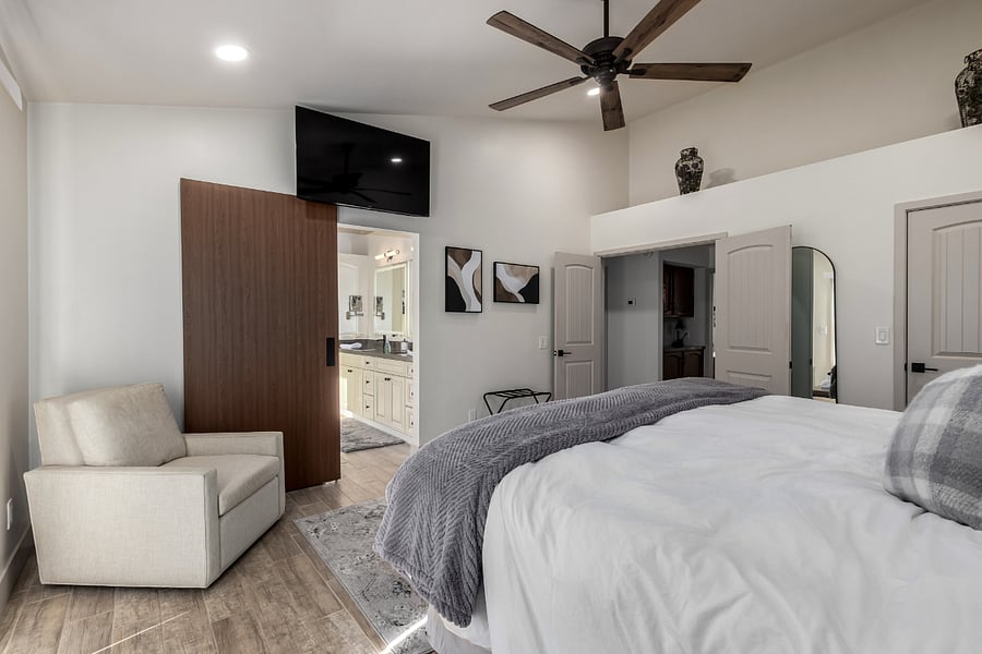 Furnished Finder property 1002932_1 photo 10