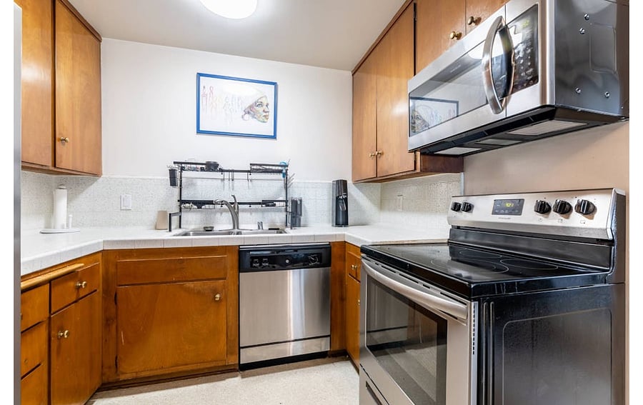 Furnished Finder property 1002934_1 photo 9