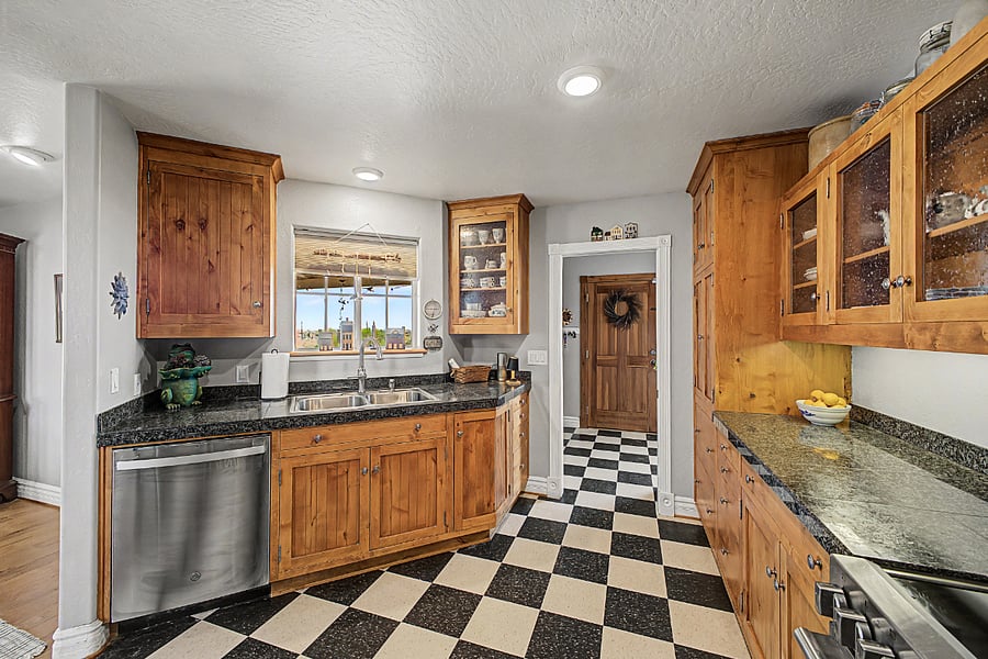Furnished Finder property 1002938_1 photo 5