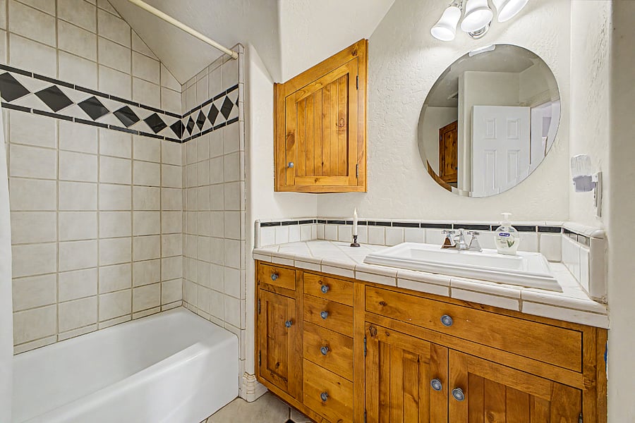 Furnished Finder property 1002938_1 photo 13