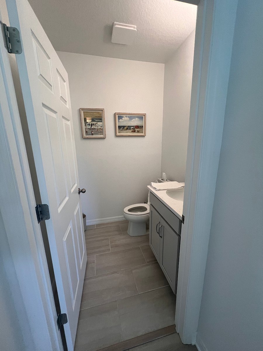 Furnished Finder property 1002940_1 photo 12
