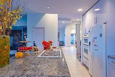 Furnished Finder property 1002951_1 photo 7