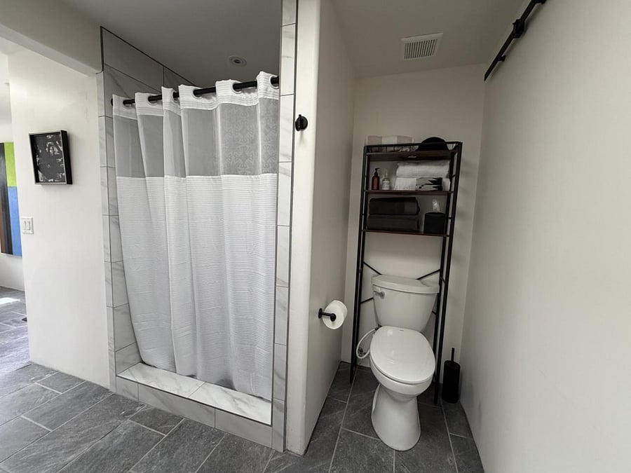 Furnished Finder property 1002959_1 photo 12