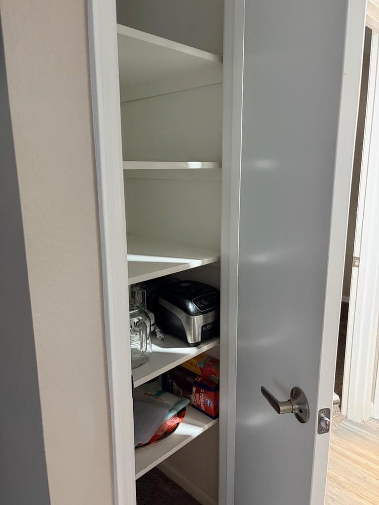 Furnished Finder property 1002965_1 photo 12