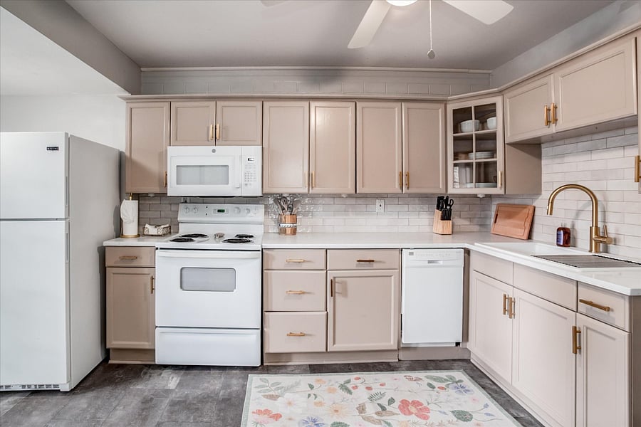 Furnished Finder property 1002967_1 photo 8