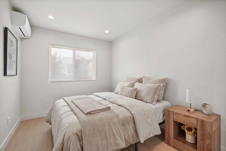 Furnished Finder property 1002977_1 photo 13