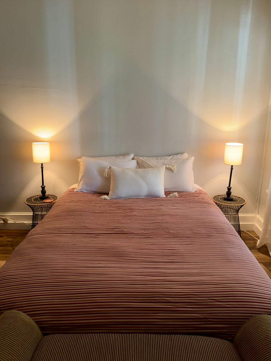 Furnished Finder property 1002985_1 photo 7