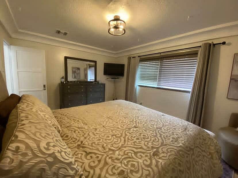 Furnished Finder property 1002990_1 photo 40