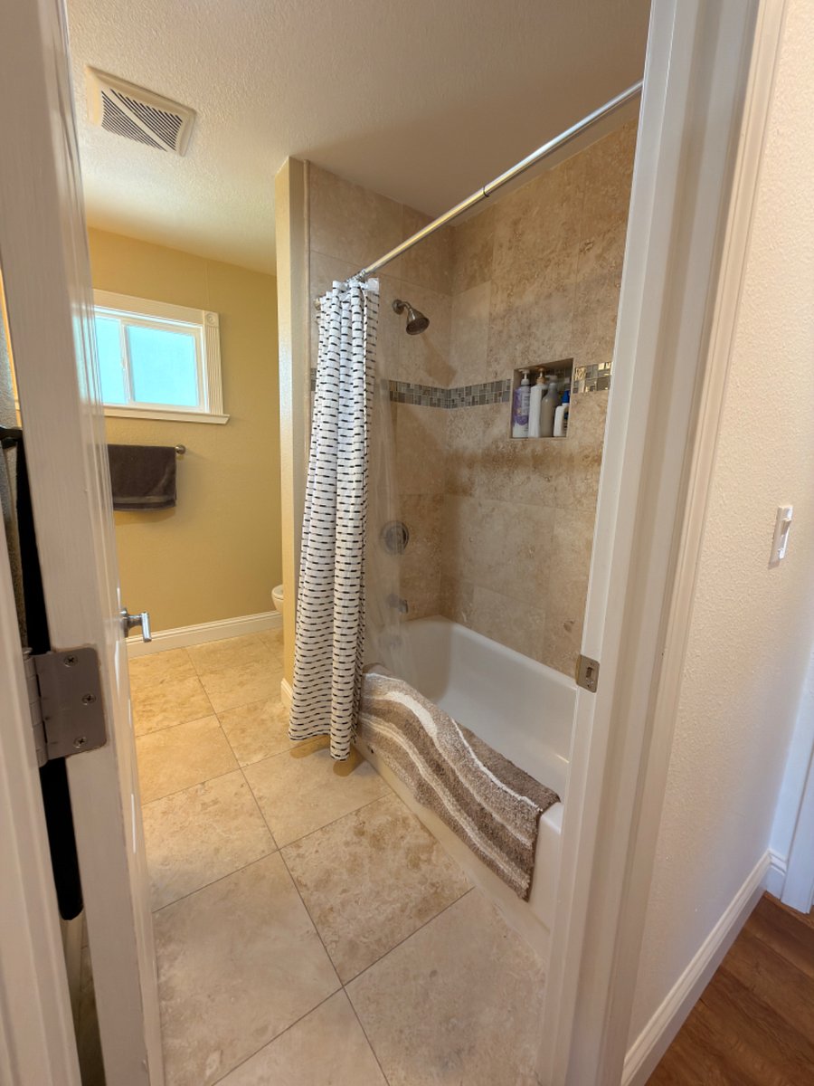 Furnished Finder property 1002999_1 photo 10