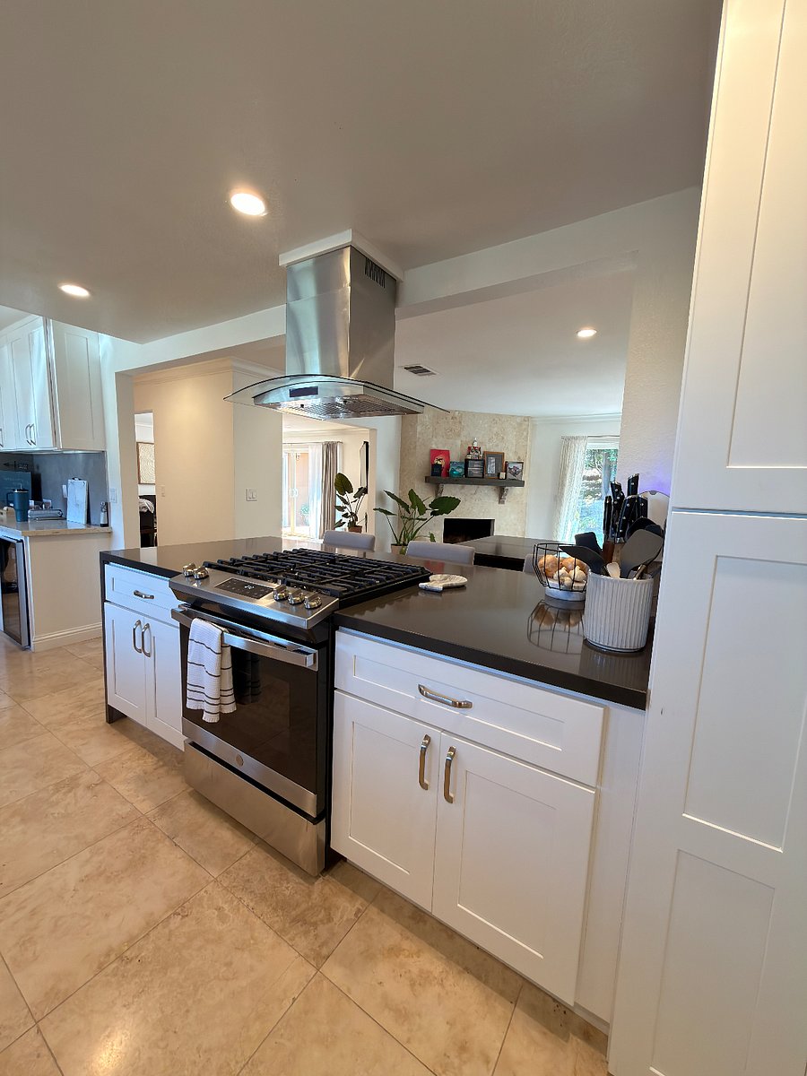 Furnished Finder property 1002999_1 photo 3