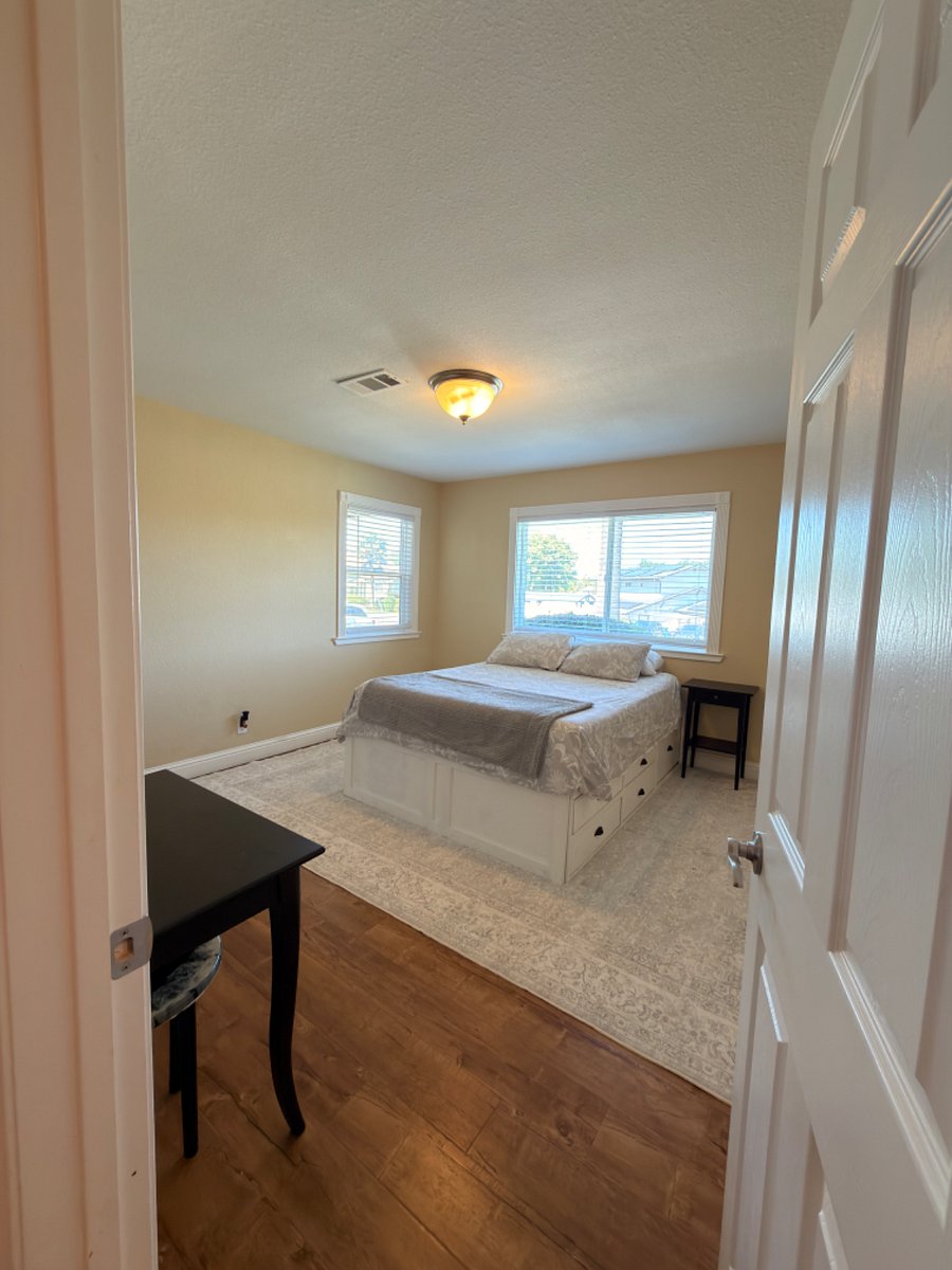 Furnished Finder property 1002999_1 photo 8
