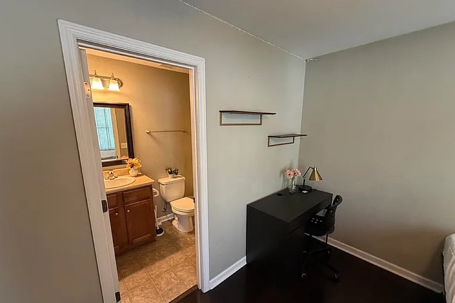 Furnished Finder property 1003001_1 photo 11