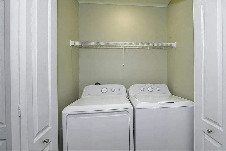 Furnished Finder property 1003001_1 photo 17