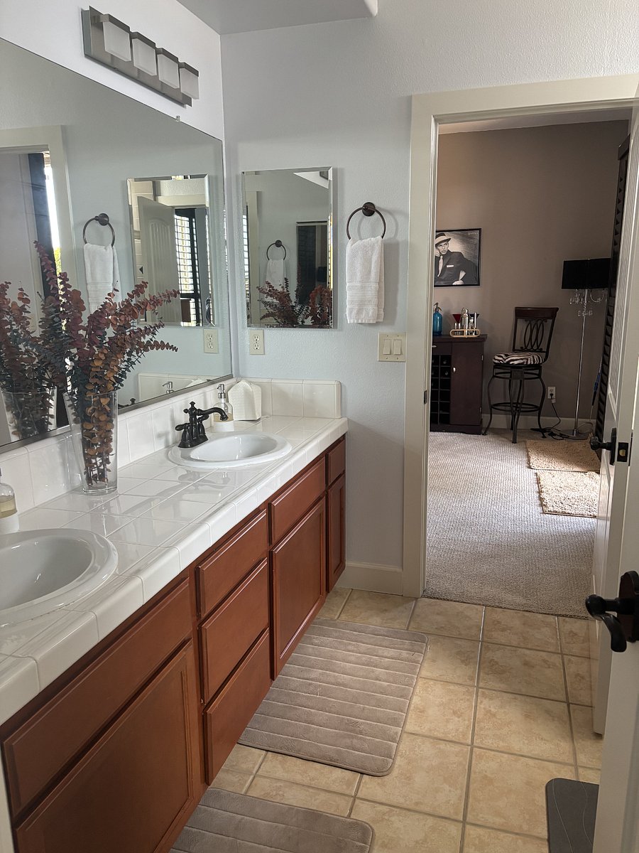 Furnished Finder property 1003016_1 photo 19