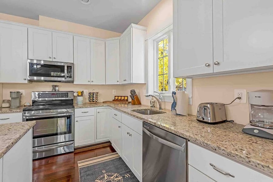 Furnished Finder property 1003110_1 photo 11