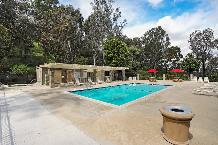Furnished Finder property 1003165_1 photo 3