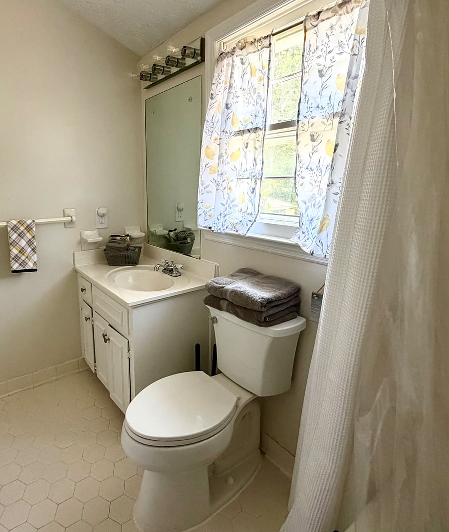 Furnished Finder property 1003174_1 photo 28