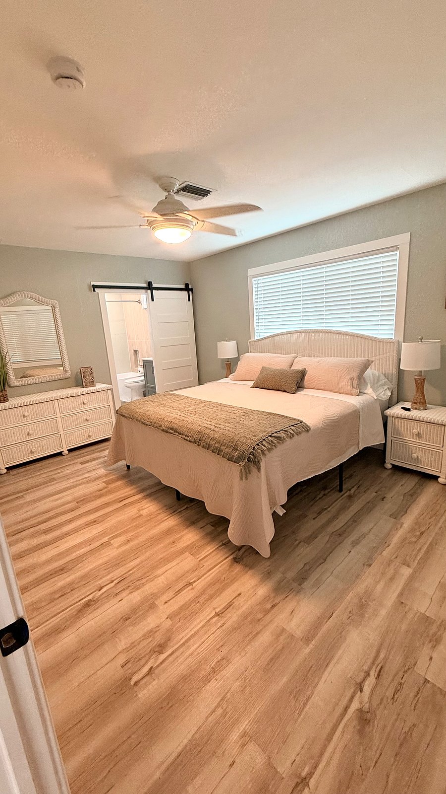 Furnished Finder property 1003189_1 photo 10