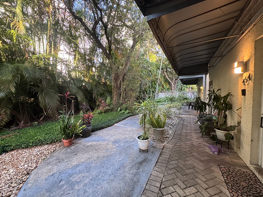 Furnished Finder property 1003192_1 photo 17