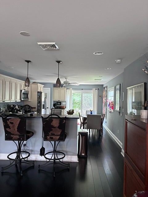 LR into Kitchen